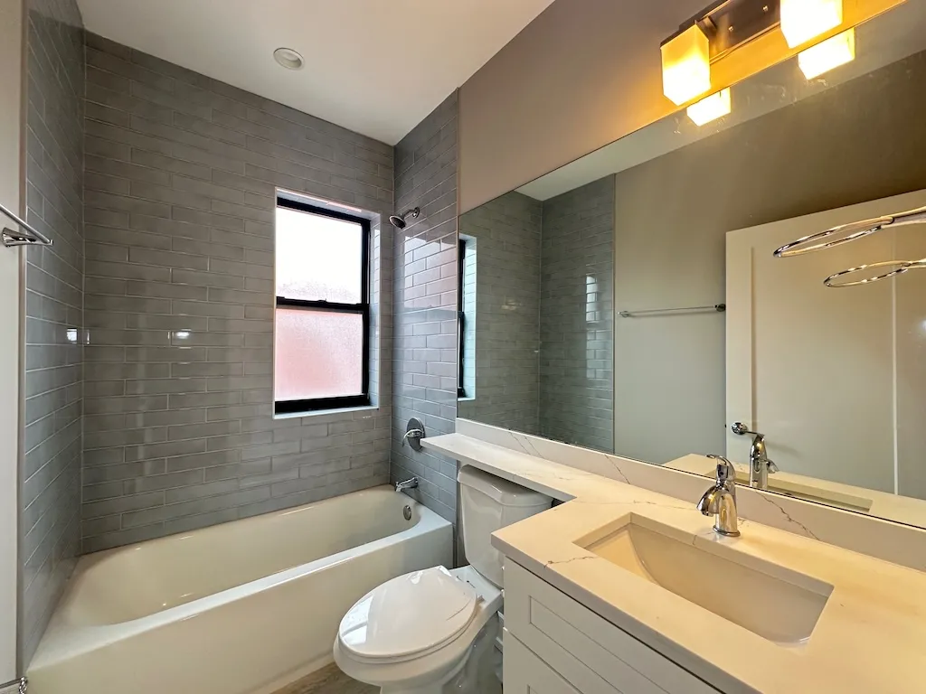 3943 N Janssen Ave, , 60613, USA 60613-unit#3S-Chicago-IL