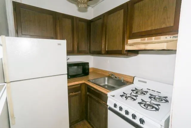 837 W Wolfram St, , 60657, USA 60657-unit#207-Chicago-IL