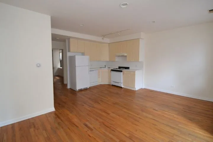 917 W Dakin St, ,  60613, USA 60613-unit#401-Chicago-IL