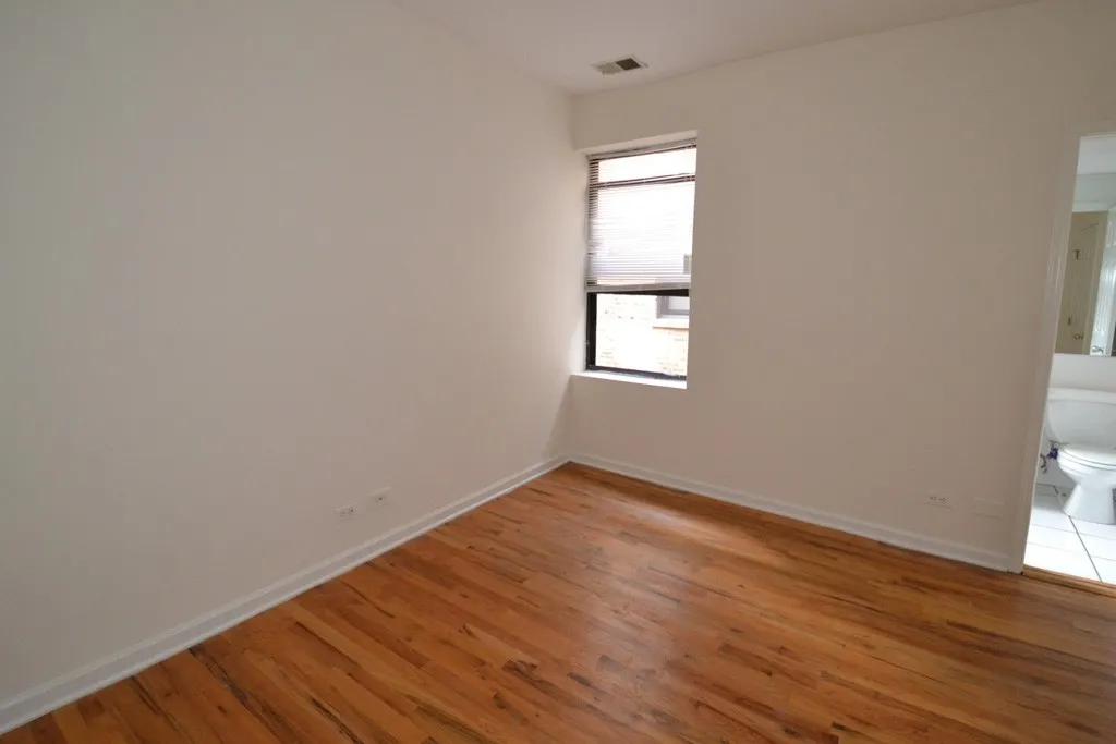 917 W Dakin St, ,  60613, USA 60613-unit#401-Chicago-IL