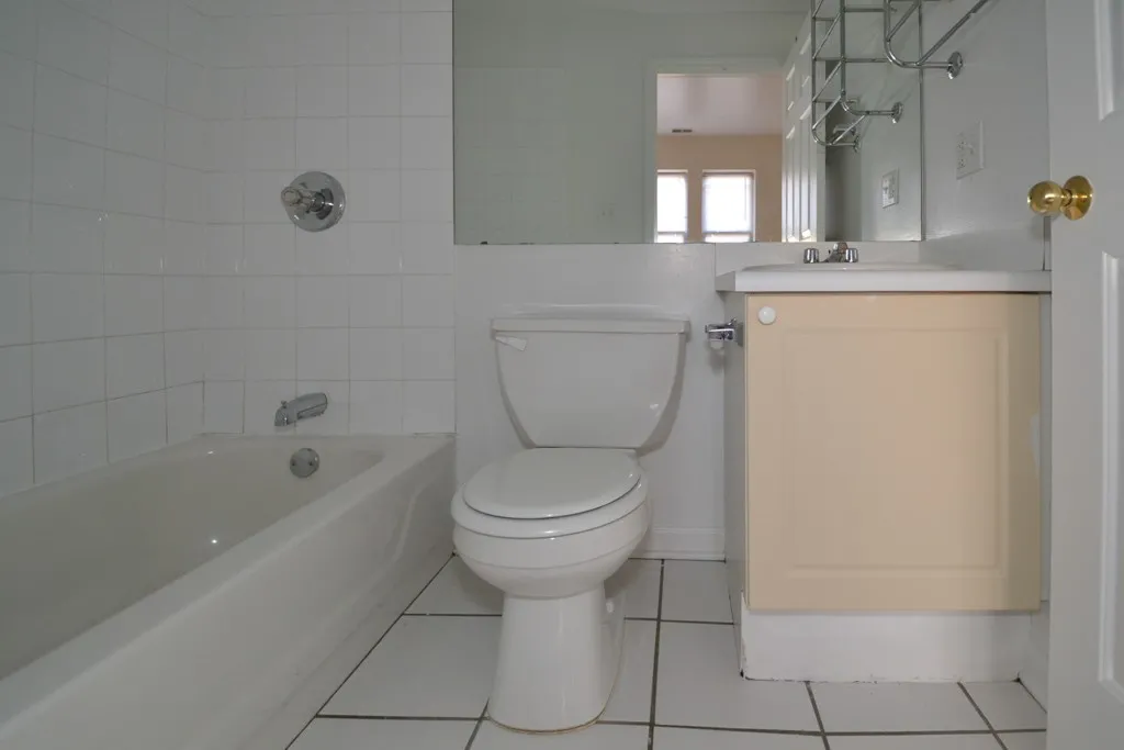 917 W Dakin St, ,  60613, USA 60613-unit#401-Chicago-IL