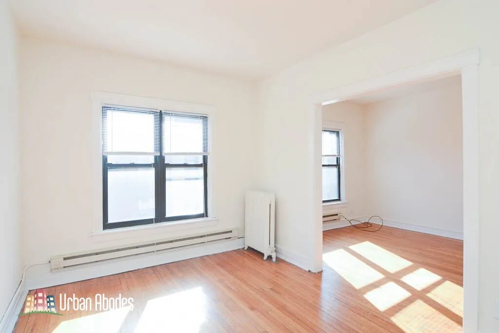 827 W Waveland Ave, ,  60613, USA 60613-unit#3N-Chicago-IL