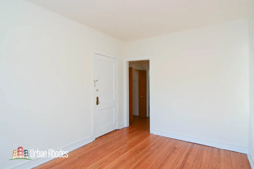 827 W Waveland Ave, ,  60613, USA 60613-unit#3N-Chicago-IL