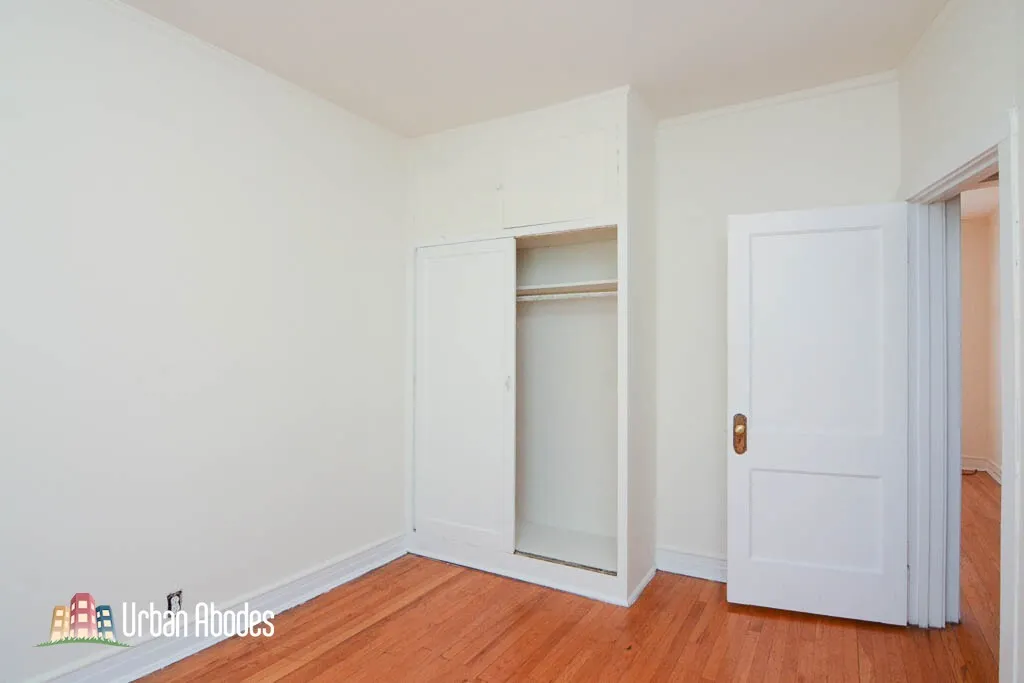 827 W Waveland Ave, ,  60613, USA 60613-unit#3N-Chicago-IL