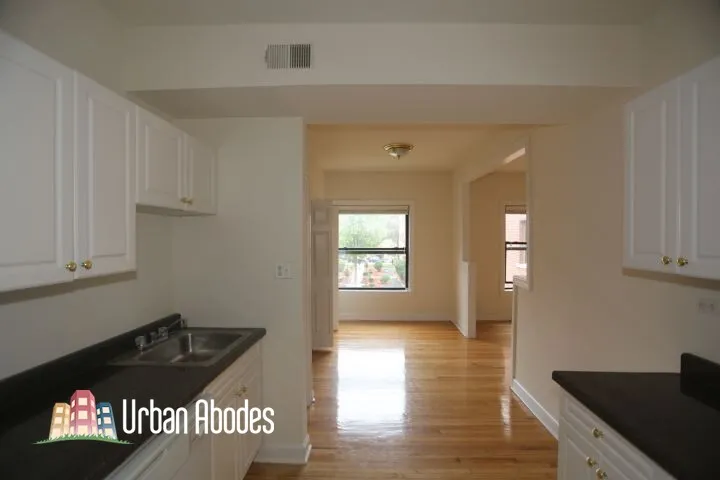 821 W Waveland Ave, , 60613, USA 60613-unit#2S-Chicago-IL