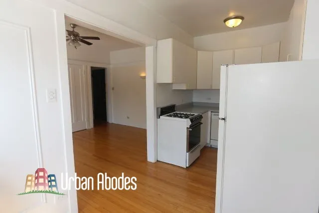 816 W Waveland Ave, ,  60613, USA 60613-unit#26-Chicago-IL