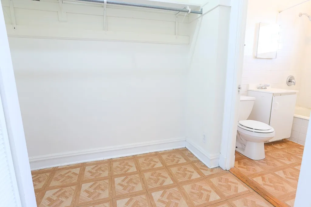 2244 W Wilson Ave, ,  60625, USA 60625-unit#308-Chicago-IL