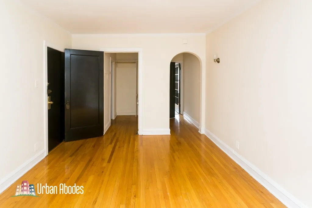 2110 W Ainslie St, , 60625, USA 60625-unit#2N-Chicago-IL