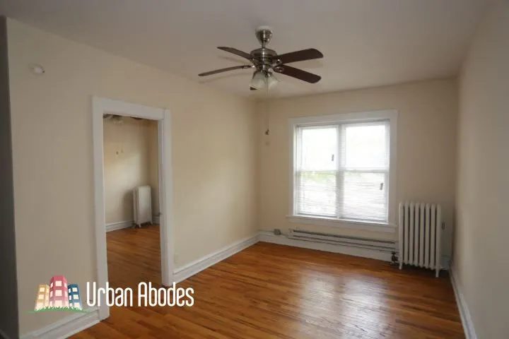 955 W Cornelia Ave, , 60657, USA 60657-unit#1B-Chicago-IL