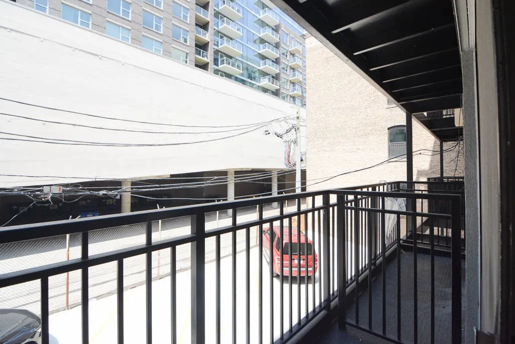 1220 N La Salle Dr, ,  60610, USA 60610-unit#2G-Chicago-IL