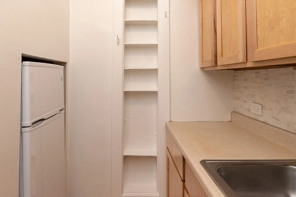 536 W Arlington Pl, , 60614, USA 60614-unit#210-Chicago-IL