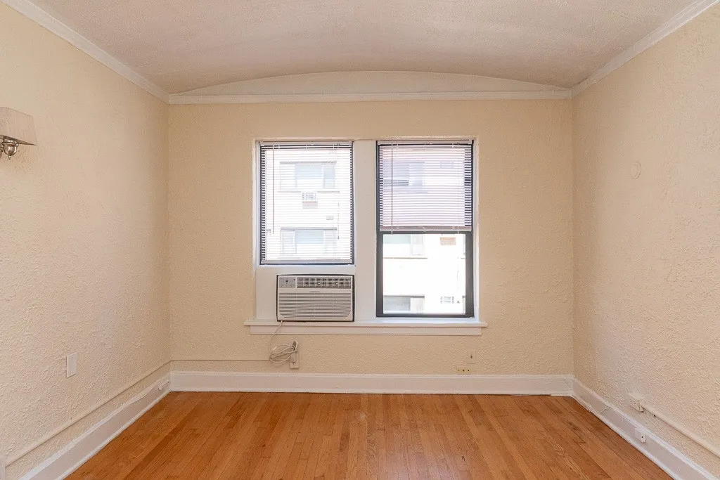 536 W Arlington Pl, , 60614, USA 60614-unit#210-Chicago-IL