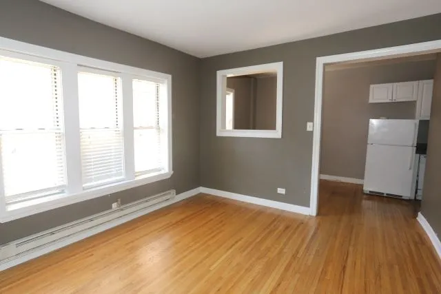 624 W Barry Ave, , 60657, USA 60657-unit#2W-Chicago-IL