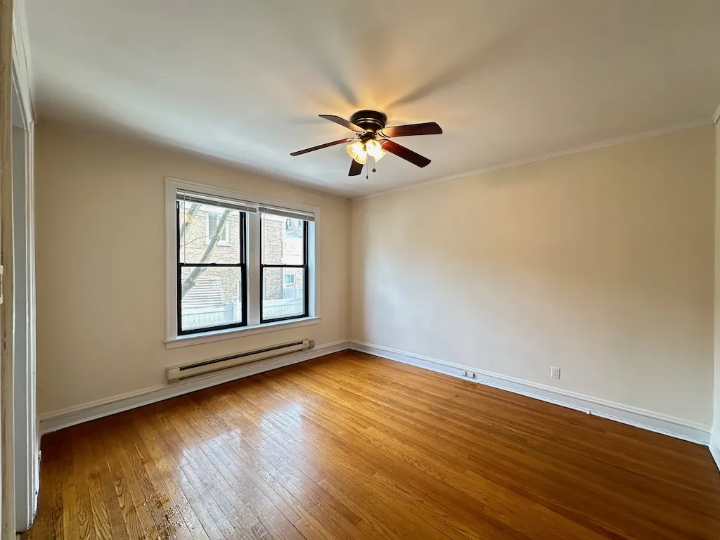 1117 W Oakdale Ave, ,  60657, USA 60657-unit#1A-Chicago-IL