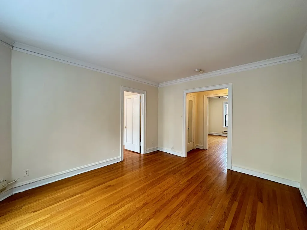 1117 W Oakdale Ave, ,  60657, USA 60657-unit#1A-Chicago-IL