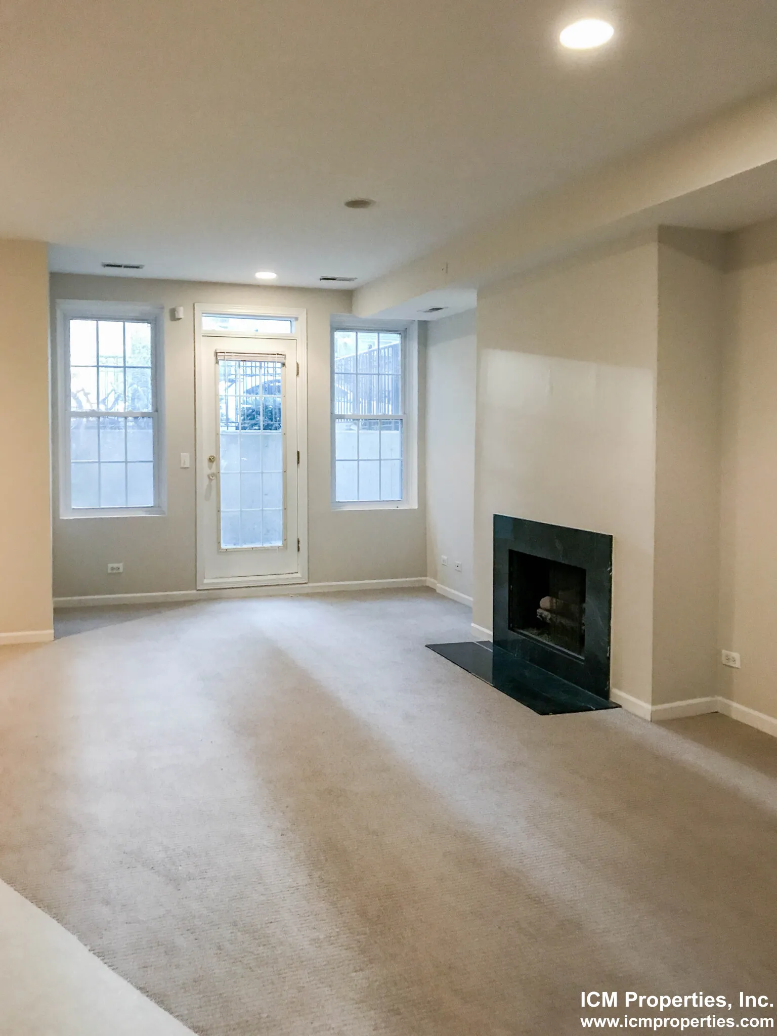 2732 N Wayne Ave, ,  60614, USA 60614-unit#2732-1-Chicago-IL