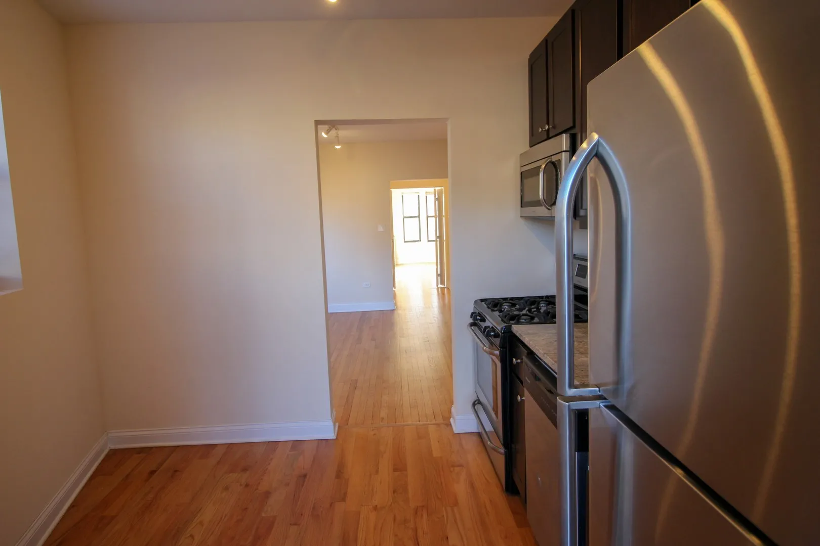 1638 W North Shore Ave, , 60626, USA 60626-unit#2-Chicago-IL