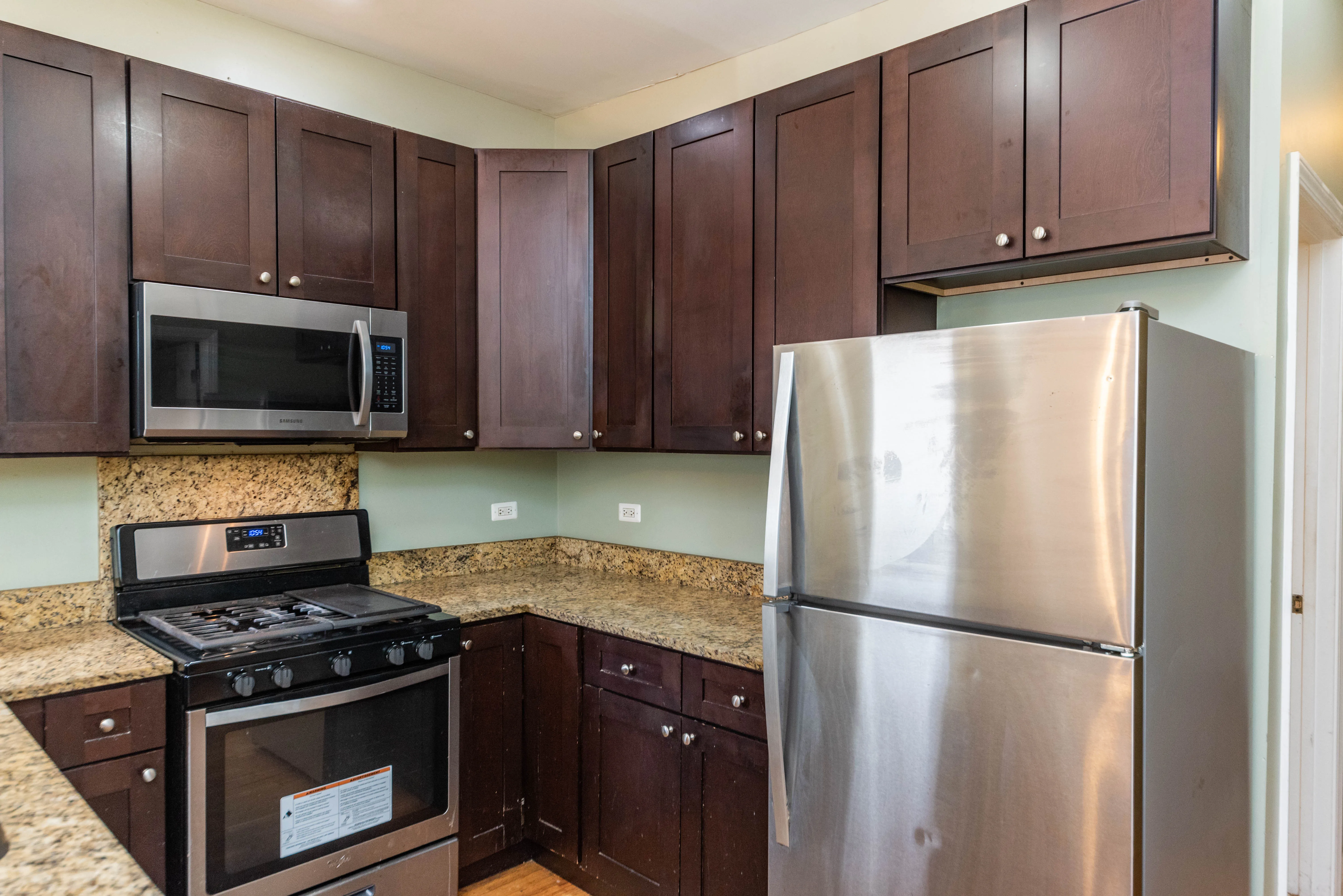 2812 E 76th St, ,  60649, USA 60649-unit#3-Chicago-IL