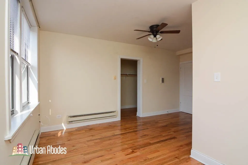 818 W Diversey Pkwy, , 60614, USA 60614-unit#S-Chicago-IL