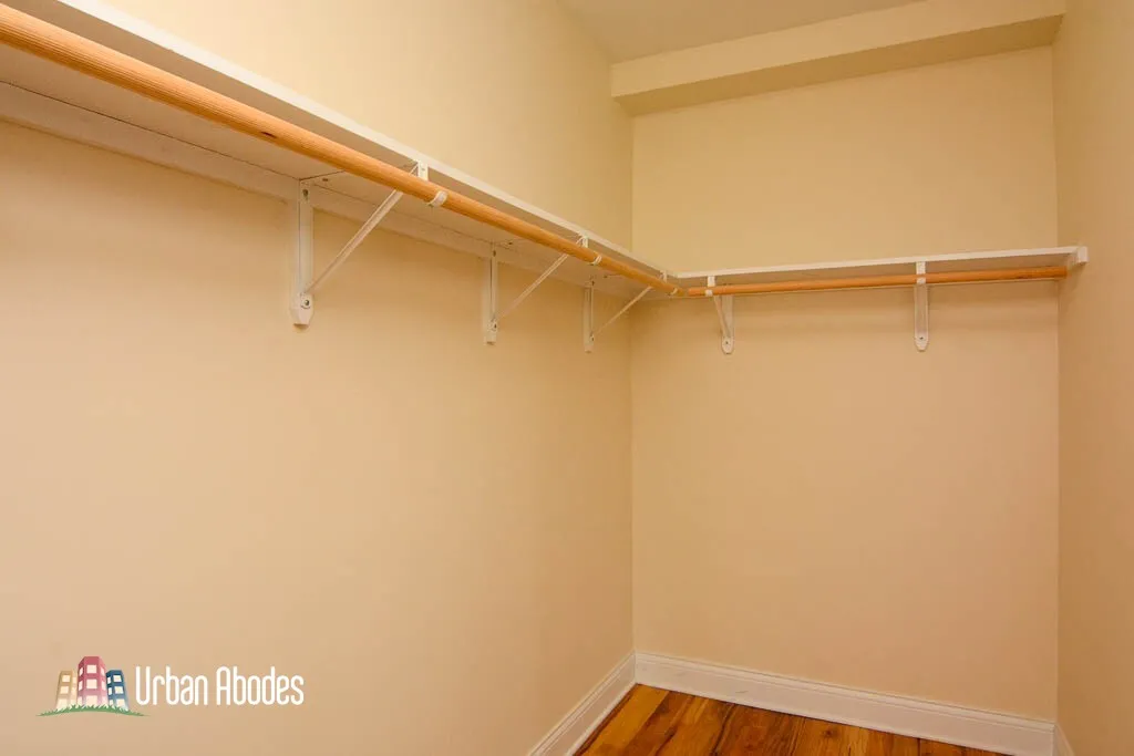 818 W Diversey Pkwy, , 60614, USA 60614-unit#S-Chicago-IL