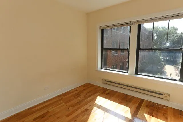 628 W Cornelia Ave, ,  60657, USA 60657-unit#2E-Chicago-IL