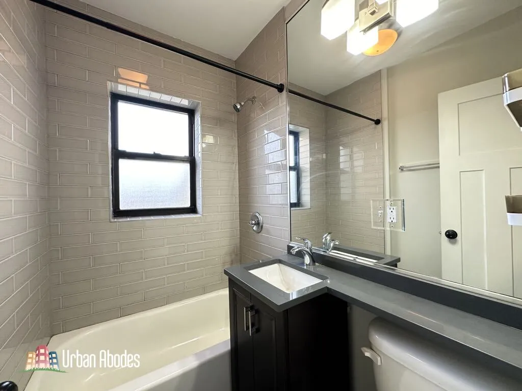 2912 N Mildred Ave, ,  60657, USA 60657-unit#3CC-Chicago-IL