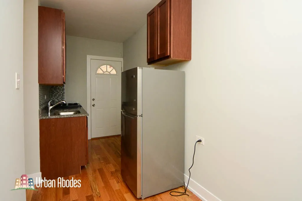 2906 N Mildred Ave, ,  60657, USA 60657-unit#3P-Chicago-IL