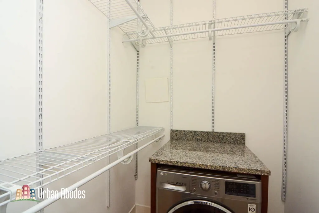 2906 N Mildred Ave, ,  60657, USA 60657-unit#3P-Chicago-IL
