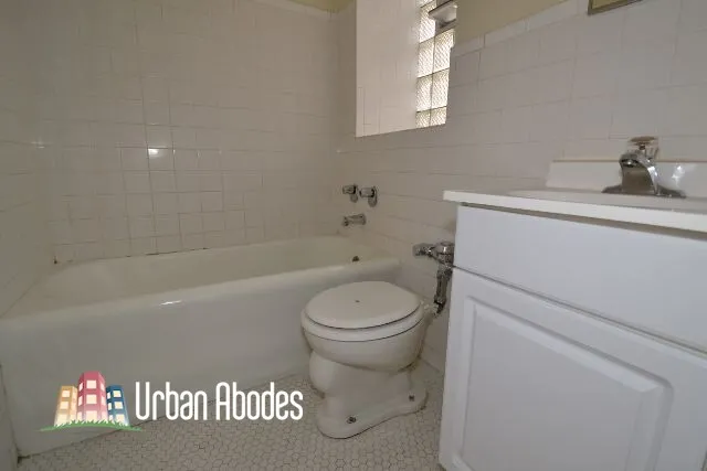 425 W Roscoe St, , 60657, USA 60657-unit#504-Chicago-IL