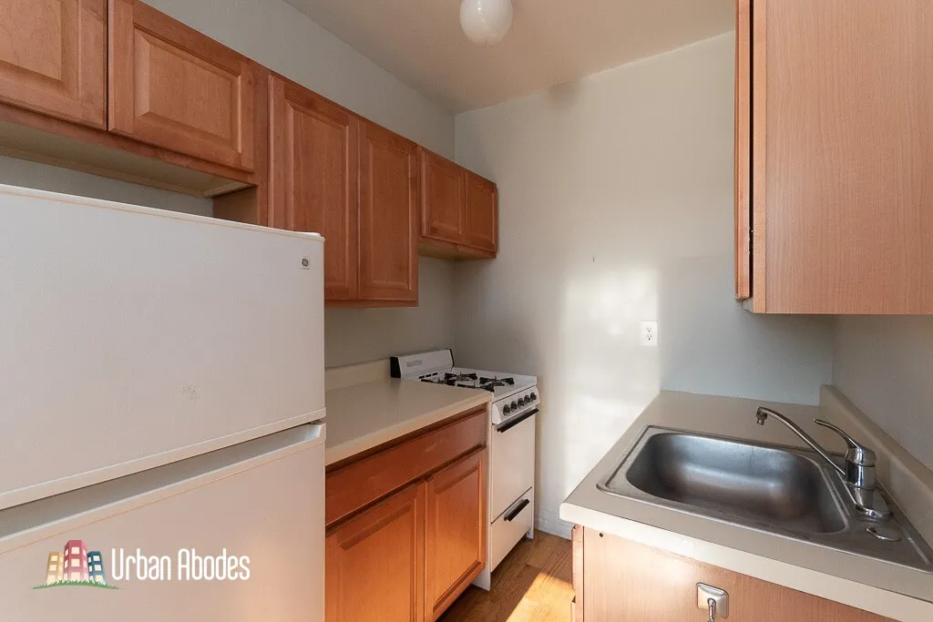425 W Roscoe St, ,  60657, USA 60657-unit#604-Chicago-IL
