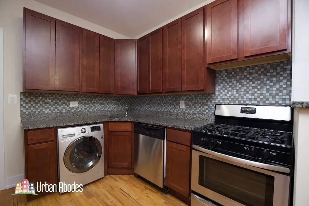 3519 N Racine Ave, ,  60657, USA 60657-unit#3E-Chicago-IL