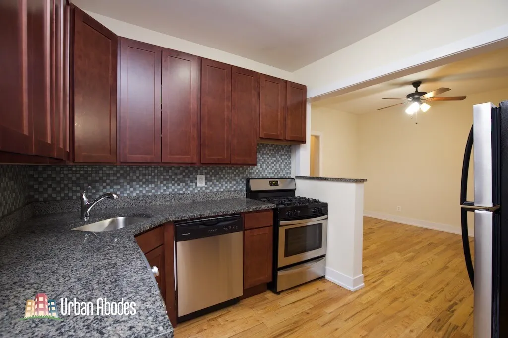 3519 N Racine Ave, ,  60657, USA 60657-unit#3E-Chicago-IL