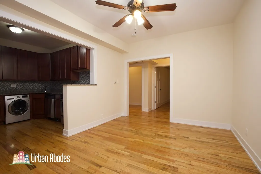 3519 N Racine Ave, ,  60657, USA 60657-unit#3E-Chicago-IL