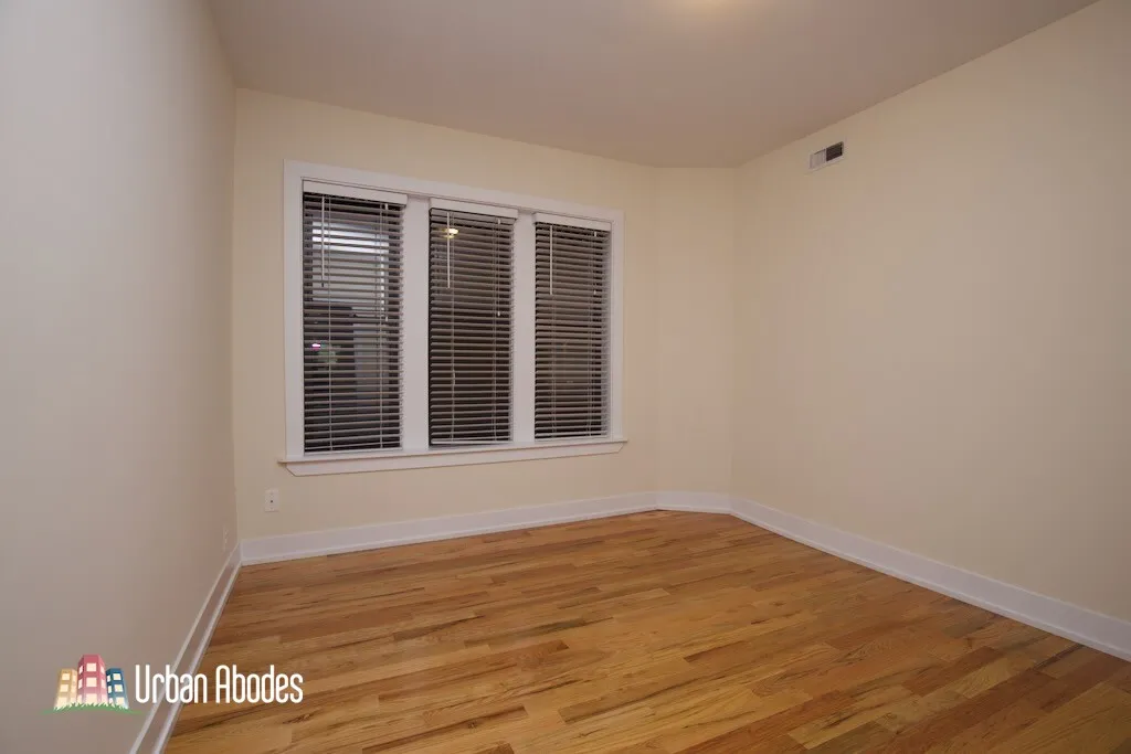 3519 N Racine Ave, ,  60657, USA 60657-unit#3E-Chicago-IL