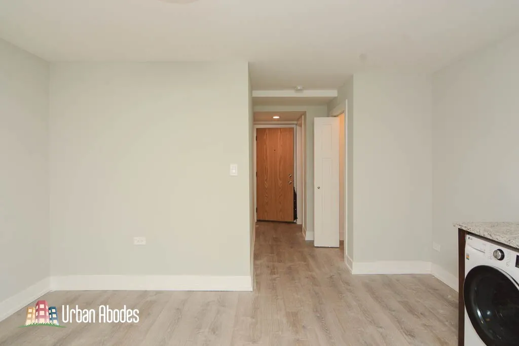 445 W Barry Ave, ,  60657, USA 60657-unit#105-Chicago-IL