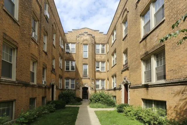 2106 W Ainslie St, , 60625, USA 60625-unit#2S-Chicago-IL