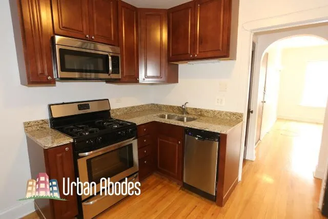 2100 W Ainslie St, ,  60625, USA 60625-unit#3W-Chicago-IL