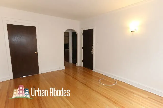 2100 W Ainslie St, ,  60625, USA 60625-unit#3W-Chicago-IL