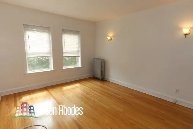 2100 W Ainslie St, ,  60625, USA 60625-unit#3W-Chicago-IL