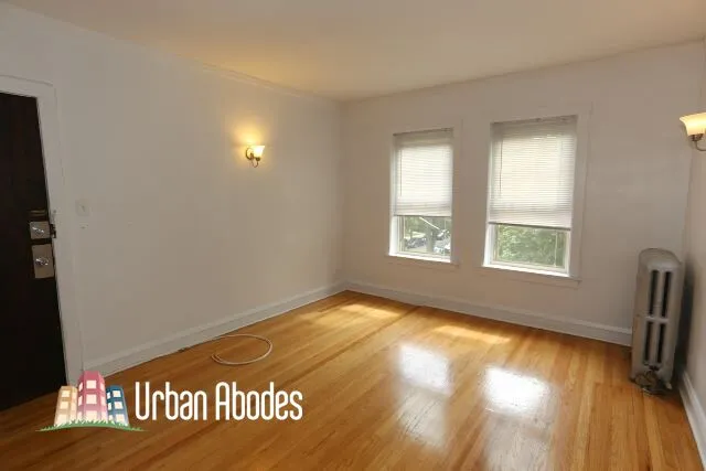 2100 W Ainslie St, ,  60625, USA 60625-unit#3W-Chicago-IL
