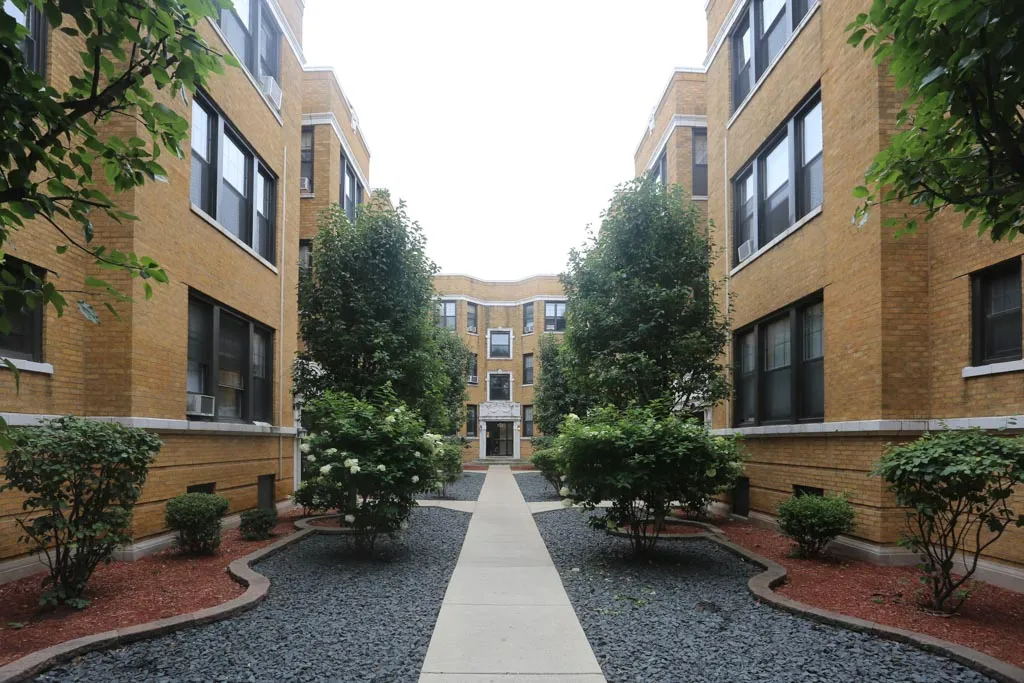 723 W Barry Ave, , 60657, USA 60657-unit#1A-Chicago-IL