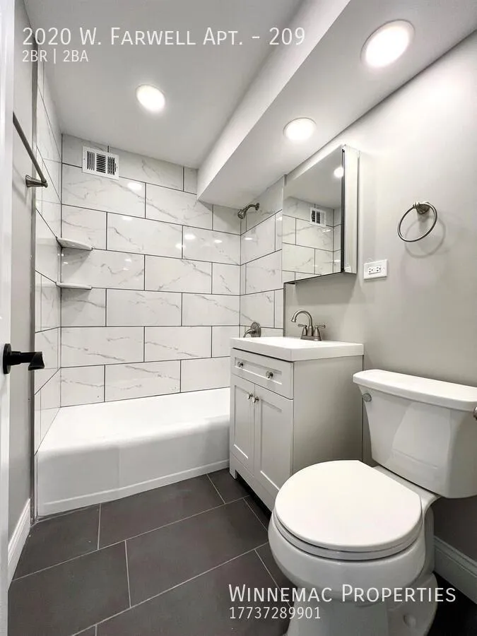 2020 W Farwell Ave, ,  60645, USA 60645-unit#209-Chicago-IL