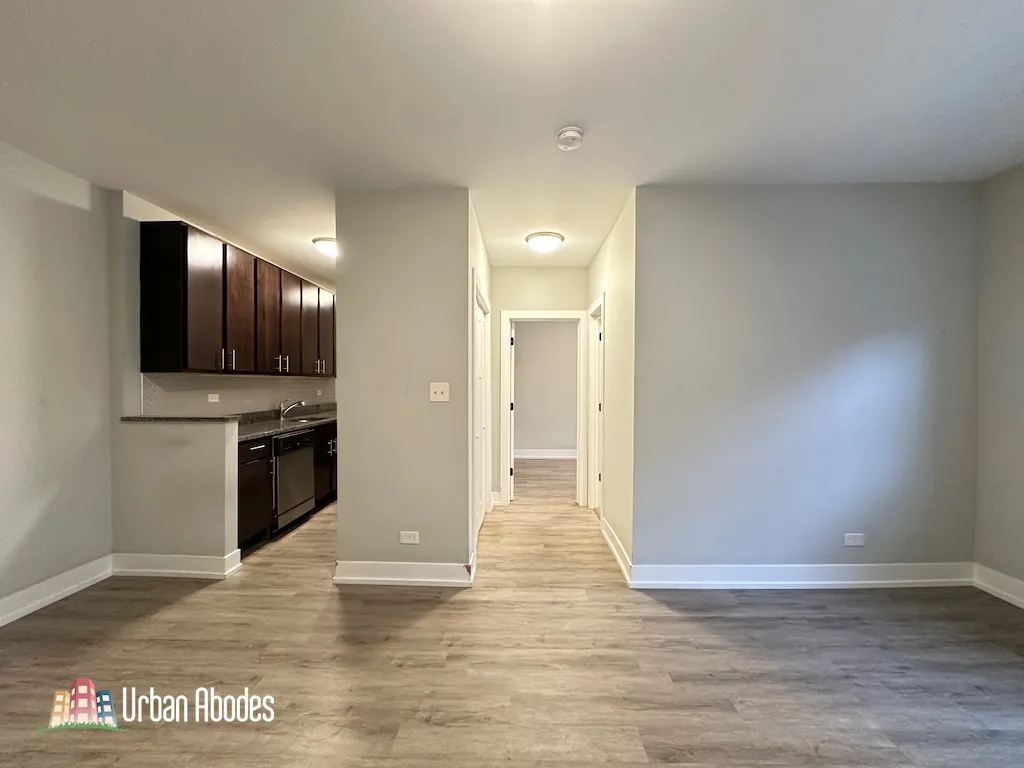703 W Brompton Ave, , 60657, USA 60657-unit#10-Chicago-IL