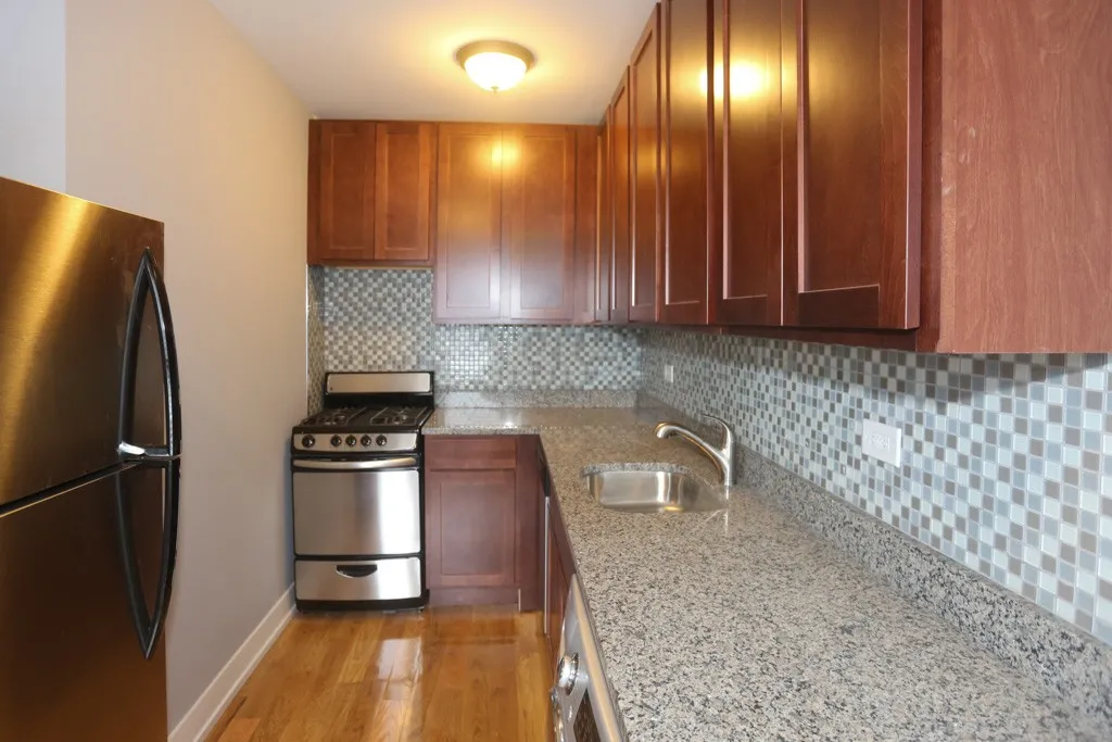 550 W Arlington Pl, ,  60614, USA 60614-unit#709-Chicago-IL