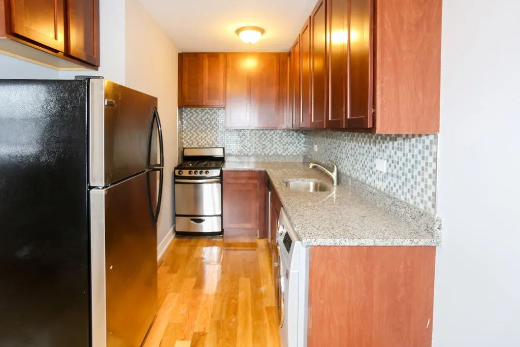 550 W Arlington Pl, ,  60614, USA 60614-unit#709-Chicago-IL