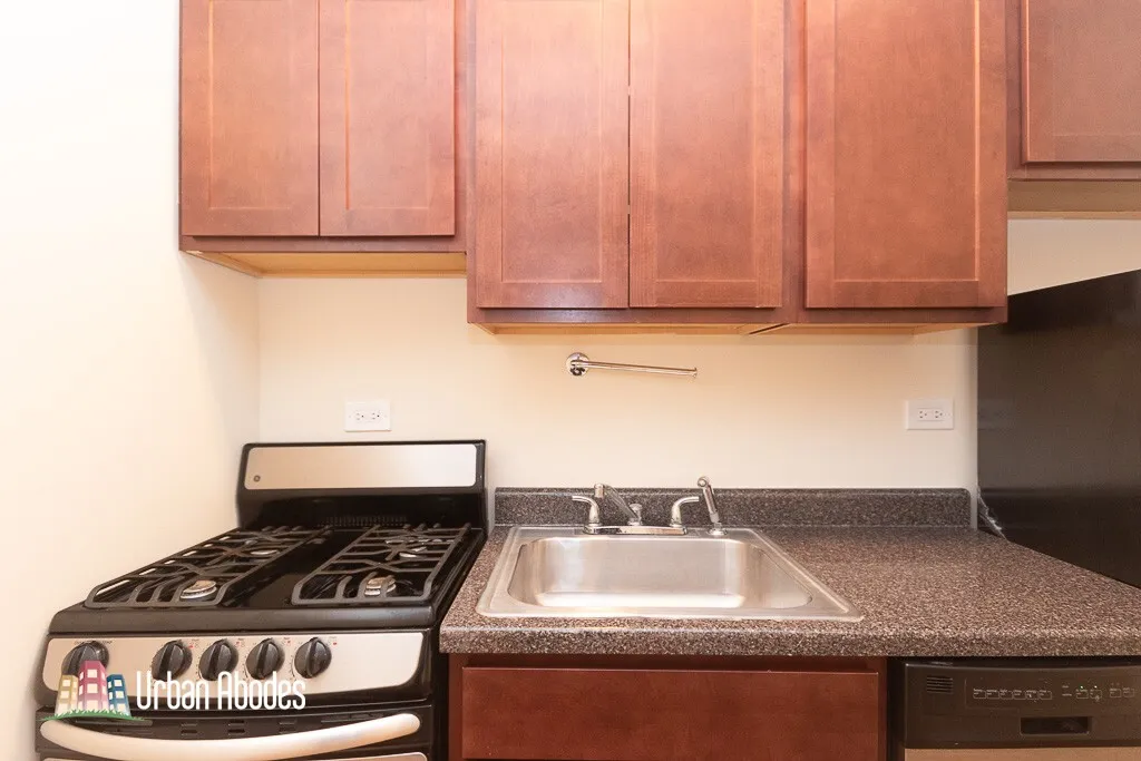 818 W Diversey Pkwy, , 60614, USA 60614-unit#G-Chicago-IL
