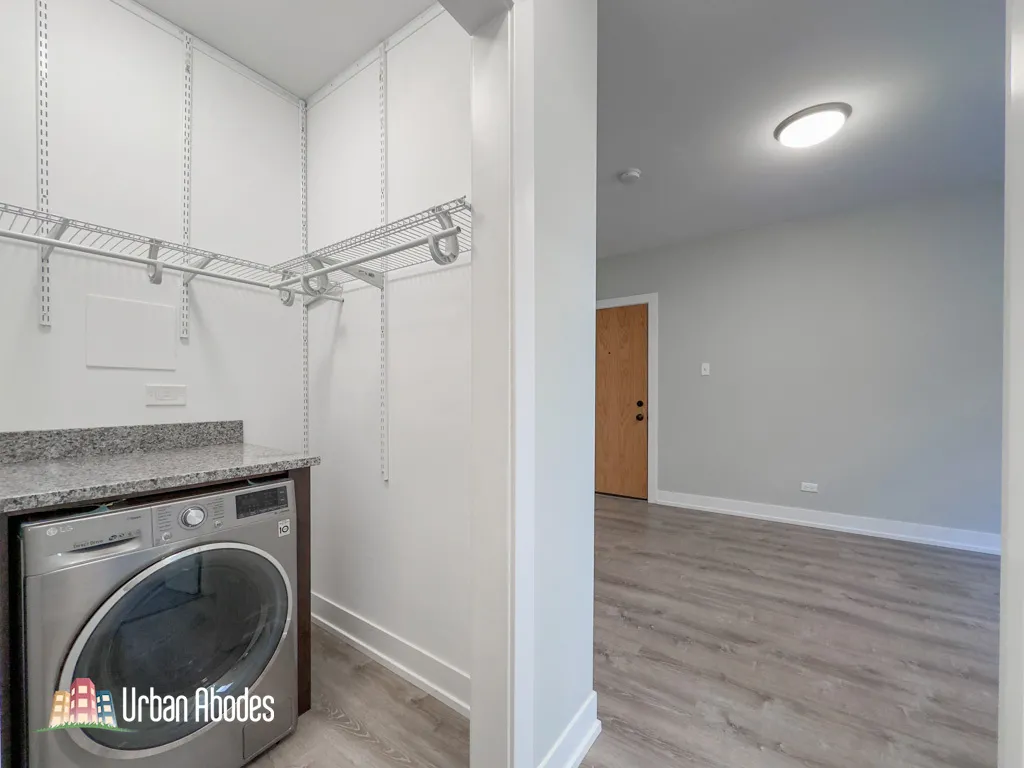 431 W Belden Ave, ,  60614, USA 60614-unit#C201-Chicago-IL