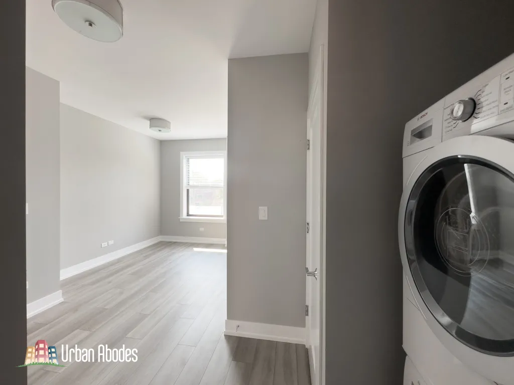 3937 N Janssen Ave, ,  60613, USA 60613-unit#3W-Chicago-IL