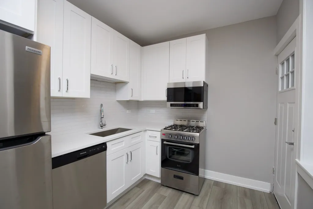 3933 N Janssen Ave, ,  60613, USA 60613-unit#1S-Chicago-IL