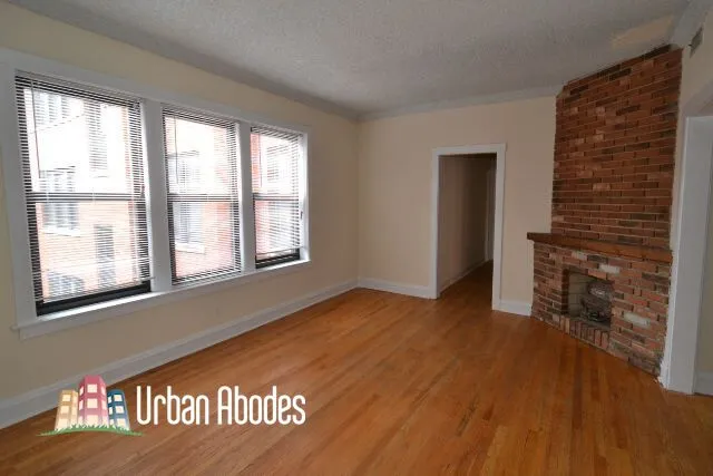 3521 N Racine Ave, ,  60657, USA 60657-unit#2N-Chicago-IL